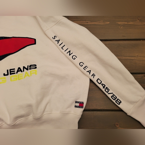 Tommy jeans sailing gear sweatshirt size large - Picture 7 of 7